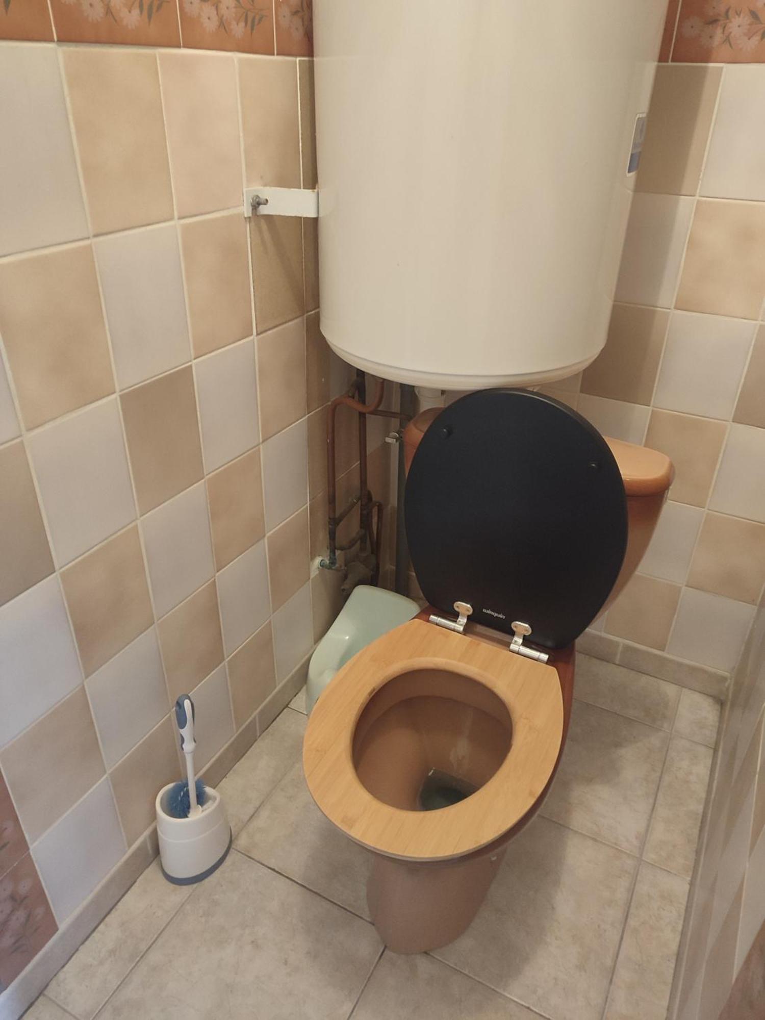 Maison Plain Pied, 2 Chambres, Longere Typique , Fraiche, Dans Bourg Avec Tous Commerces Luçay-le-Mâle Eksteriør bilde