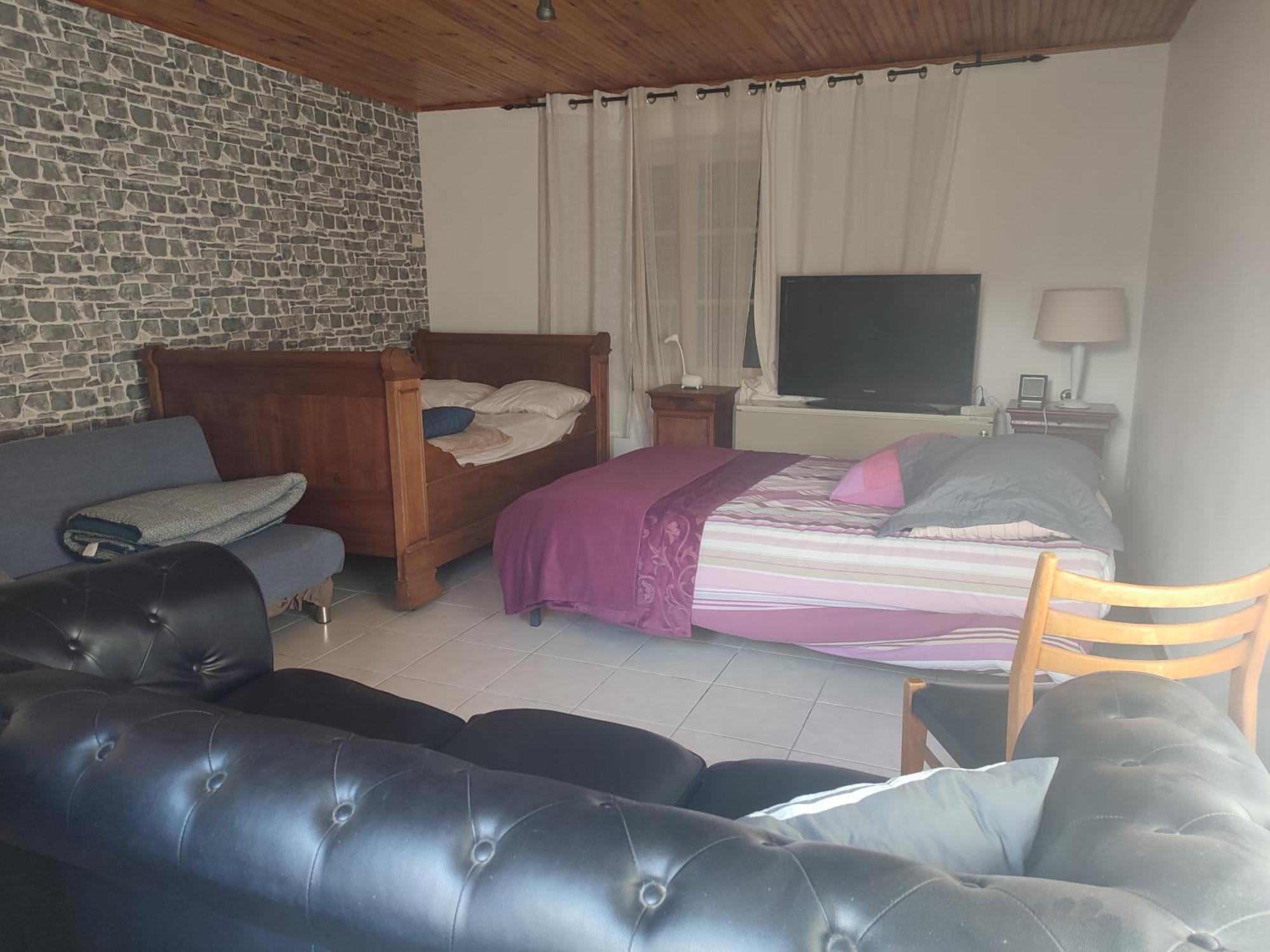 Maison Plain Pied, 2 Chambres, Longere Typique , Fraiche, Dans Bourg Avec Tous Commerces Luçay-le-Mâle Eksteriør bilde