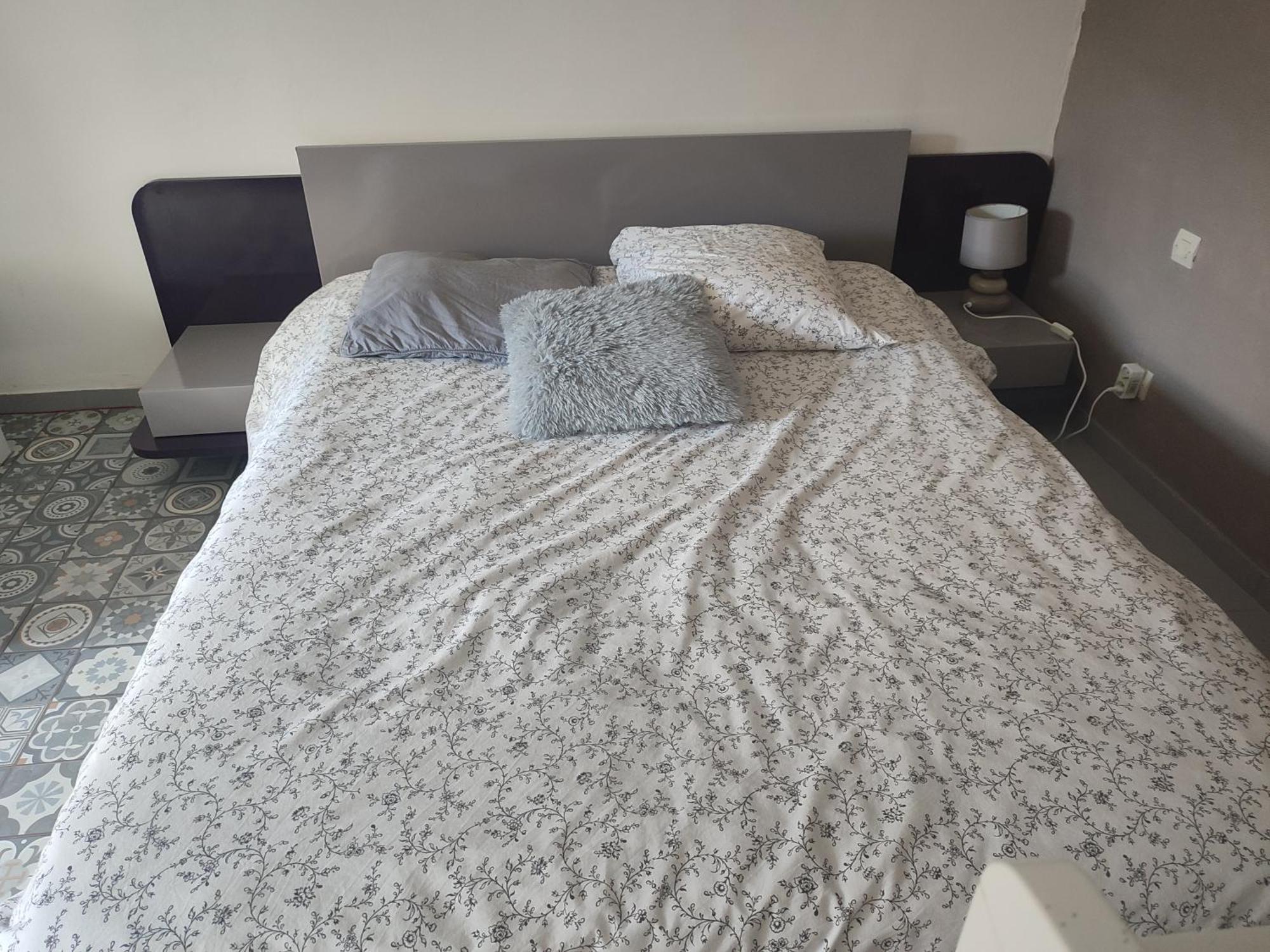 Maison Plain Pied, 2 Chambres, Longere Typique , Fraiche, Dans Bourg Avec Tous Commerces Luçay-le-Mâle Eksteriør bilde